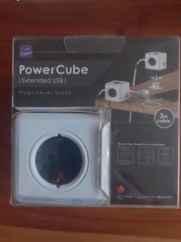 Nieuwe power cube oplader € 10 beschikbaar voor biedingen