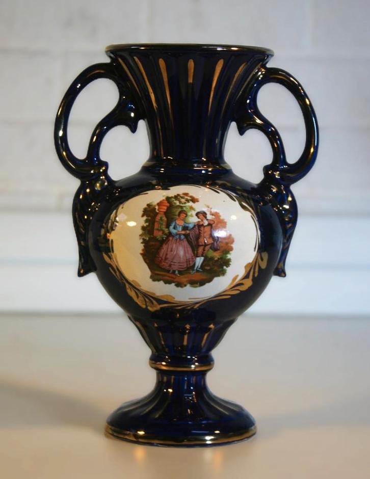 Gave Rococo vaas in Fragonard-stijl, bieden vanaf €78, Antiek en Kunst, Antiek | Vazen, Ophalen