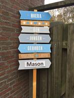 Geboortebord Pijlenbord Wegwijzerbord jongen huur huren, Ophalen, Zo goed als nieuw, Geboortebord