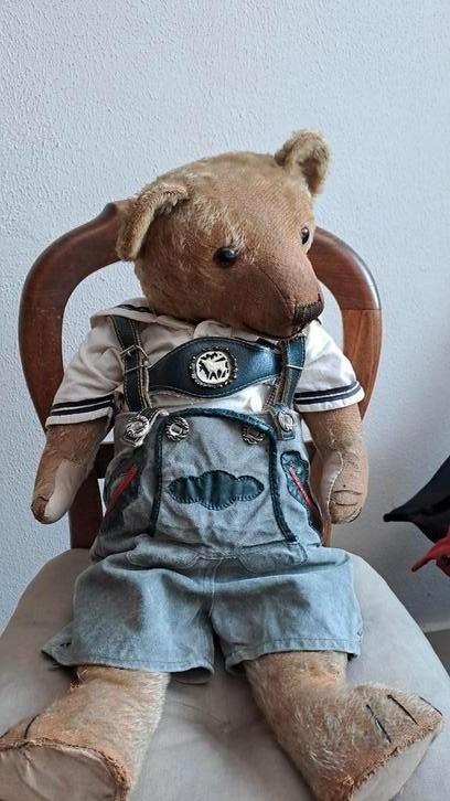 VINTAGE BEREN - OF JONGENSPOP  DUITSE  LEDERHOSE MAAT 104, Antiek en Kunst, Antiek | Speelgoed, Verzenden