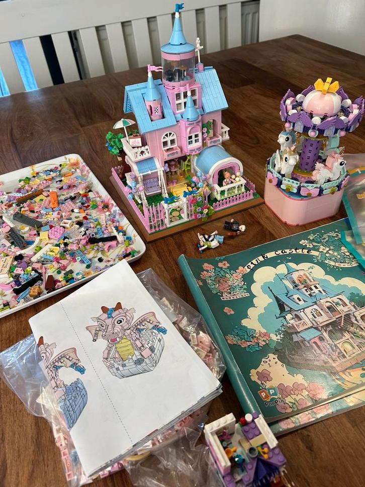 Mini lego kerst draaimolen kasteel villa huis draak, Kinderen en Baby's, Speelgoed | Duplo en Lego, Gebruikt, Ophalen of Verzenden