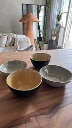 Ceramic bowls x 4, Ophalen, Zo goed als nieuw, Rechthoekig
