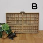 Brocante, bruine antieke houten letterbak, wanddecoratie B, Valkenswaard, Gebruikt, Info@flashbackfurniture.nl, Flashback Furniture