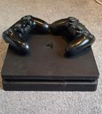 Playstation 4 + 2 controllers, Spelcomputers en Games, Spelcomputers | Sony PlayStation 4, Ophalen of Verzenden, Zo goed als nieuw