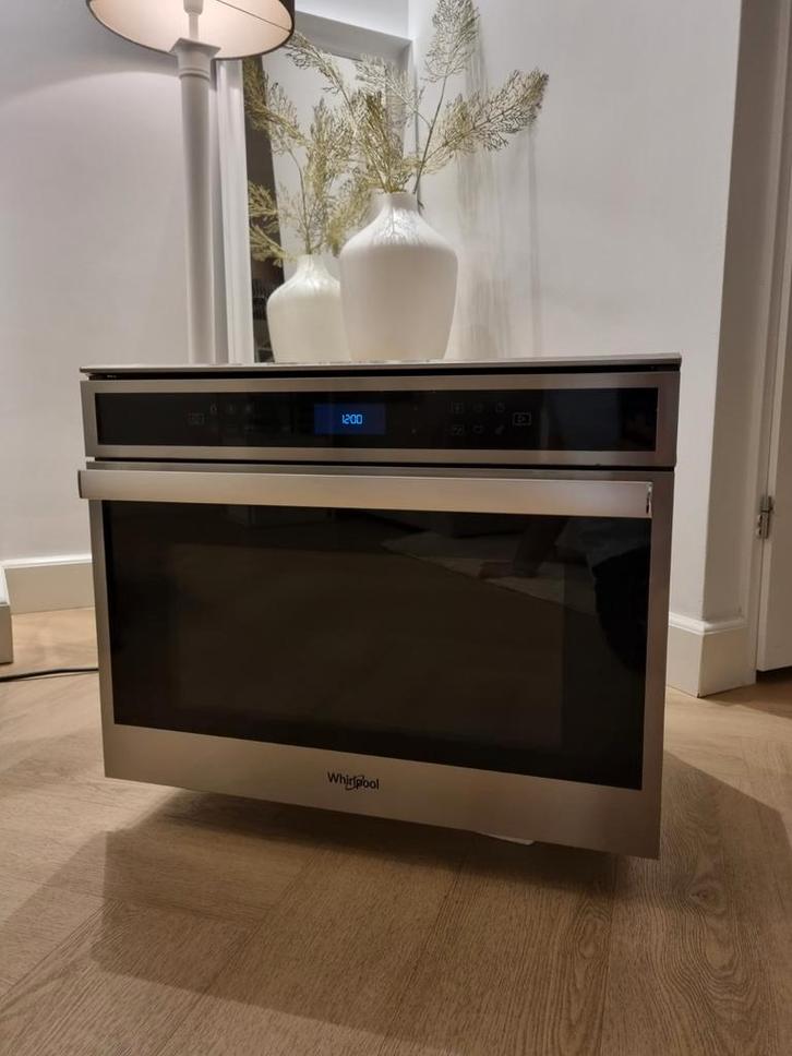 Hele luxe whirpool combi oven magnetron 2 jaar oud, Witgoed en Apparatuur, Ovens, Zo goed als nieuw, Inbouw, Oven met grill, 45 tot 60 cm
