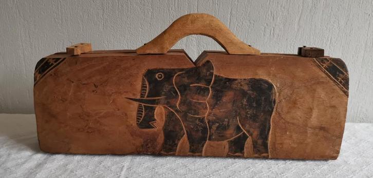 Philos Hus / Bao bordspel  in Afrikaans Houten Koffertje, Hobby en Vrije tijd, Gezelschapsspellen | Bordspellen, Gebruikt, Een of twee spelers