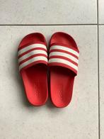 Adidas badslippers rood- wit mt 37 comfortabel en stijlvol!, Ophalen of Verzenden, Overige maten, Rood, Adidas
