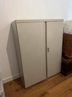 Metalen opbergkast met slot – 1m breed x 1,36m hoog, Huis en Inrichting, Kasten | Roldeurkasten en Archiefkasten, Ophalen, Gebruikt