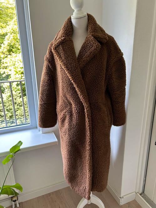 Bruine Teddy jas winterjas oversized, Kleding | Dames, Jassen | Winter, Zo goed als nieuw, Maat 36 (S), Bruin, Ophalen of Verzenden