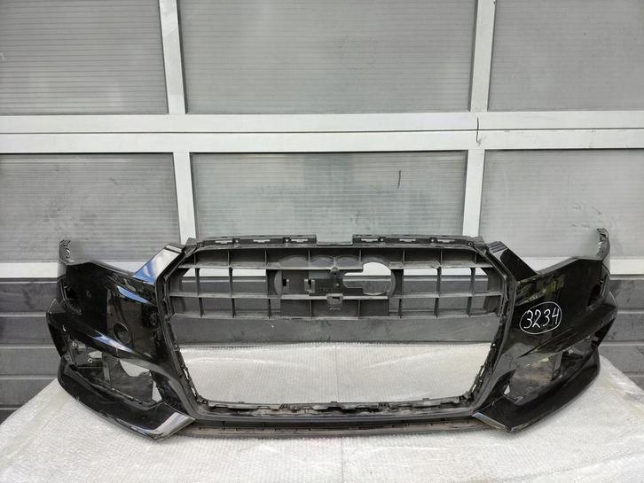 AUDI A6 C7 VOORBUMPER 4G0807233F, Auto-onderdelen, Carrosserie en Plaatwerk, Bumper, Audi, Voor, Gebruikt, Ophalen of Verzenden