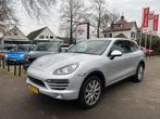 Porsche CAYENNE 3.0 D AUTOMAAT / SCHUIFDAK / BOSE / LEDER /, Auto's, Automaat, Gebruikt, USB, 255 €/maand