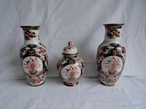 Vaas, 3 stuks, Japans porselein, antiek, Antiek en Kunst, Antiek | Porselein, Ophalen of Verzenden