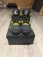 Jordan 4 Retro Thunder, Ophalen of Verzenden, Zo goed als nieuw, Zwart, Sneakers of Gympen