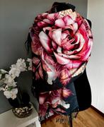 Warme  grote Roze Bloemen Sjaal - 180x90 cm, Ophalen of Verzenden, Nieuw, Sjaal