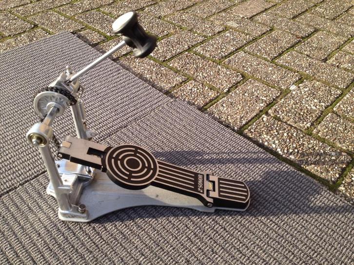 Sonor baspedaal en tomophanging, Muziek en Instrumenten, Drumstellen en Slagwerk, Gebruikt, Sonor, Ophalen of Verzenden