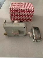 Cisa oplegslot met sleutel, Ophalen of Verzenden, Zo goed als nieuw, Slot