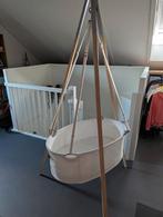 Leander hangwieg, incl. driepoot, matrasje en hemeltje, Ophalen, Gebruikt, Wieg