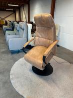 Cognac kleur relax fauteuil sta op stoel Prominent Z.G.A.N, Huis en Inrichting, Fauteuils, 2871SK, Overige materialen, Mariansoliak8@gmail.com