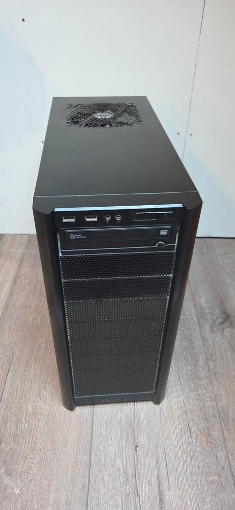Custom PC - i7 4790k, 16GB, SSD+HDD, Computers en Software, Desktop Pc's, Gebruikt, 4 Ghz of meer, HDD, SSD, 16 GB, Gaming, Ophalen of Verzenden