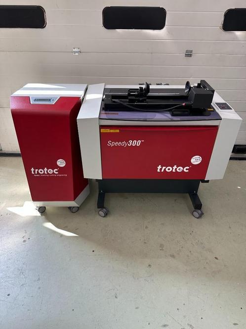 trotec speedy 300 30 watt, atmos afzuiger, rondgraveermodule, Doe-het-zelf en Verbouw, Gereedschap | Overige machines, Zo goed als nieuw