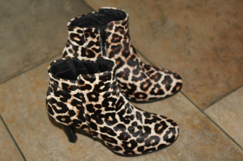 Esmara vlot panter enkellaarsjes mt 38 SUPERKOOPJE, Kleding | Dames, Schoenen, Overige kleuren, ., Lage of Enkellaarzen, Zo goed als nieuw