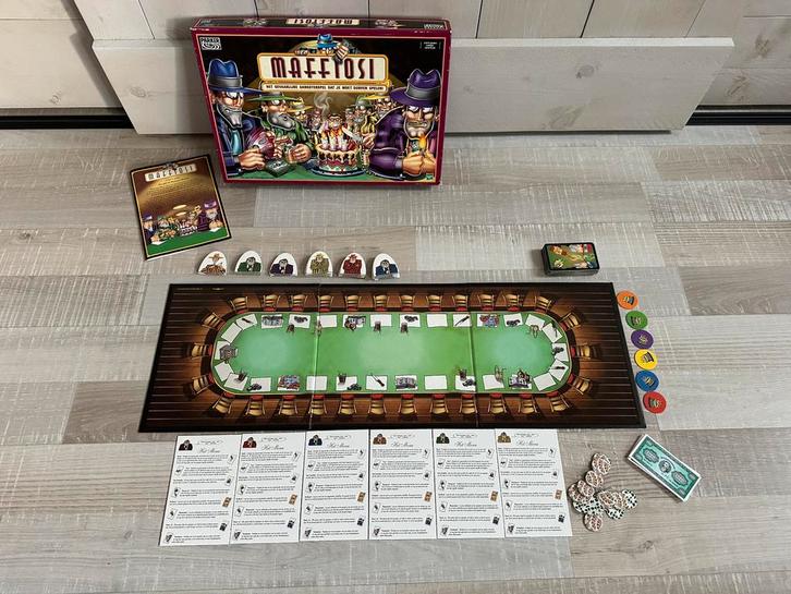 Maffiosi bordspel, Hobby en Vrije tijd, Gezelschapsspellen | Bordspellen, Zo goed als nieuw, Vijf spelers of meer, Ophalen of Verzenden