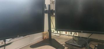 Monitor standaard (zonder monitoren!!) Zwart beschikbaar voor biedingen