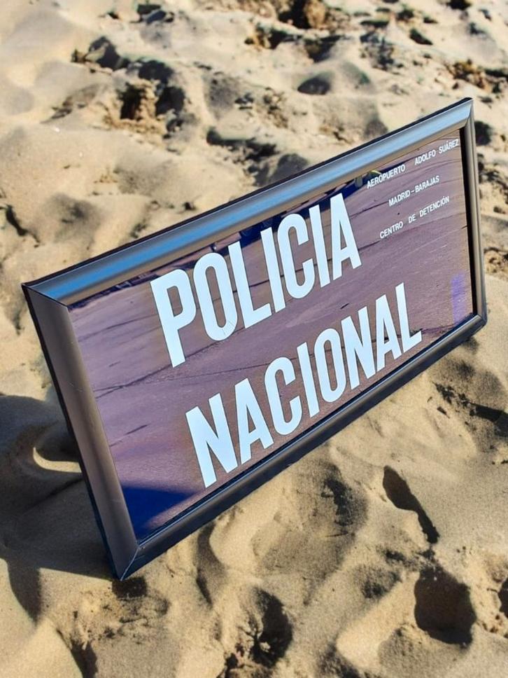 Tof bord voor de mancave, kidsroom, enz. Policia Nacional🚨, Verzamelen, Merken en Reclamevoorwerpen, Gebruikt, Reclamebord, Ophalen of Verzenden