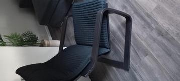 Ikea Poang stoel beschikbaar voor biedingen