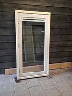 Zo goed als nieuw hardhouten draairaam met kozijn, Ophalen, Zo goed als nieuw, Gevelraam of Ruit