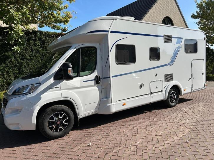Camper Bürstner Delfin 726  9 Traps automaat, Caravans en Kamperen, Campers, Particulier, tot en met 4, Buscamper of Camperbus