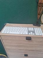 Apple Toetsenbord Bedraad, Computers en Software, Toetsenborden, Gebruikt, Multimediatoetsen, Ophalen of Verzenden, Qwerty