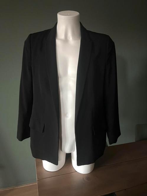 Zwarte blazer 44 colbert jasjes zwart blazers jacket, Kleding | Dames, Jasjes, Kostuums en Pakken, Nieuw, Jasje, Maat 42/44 (L)