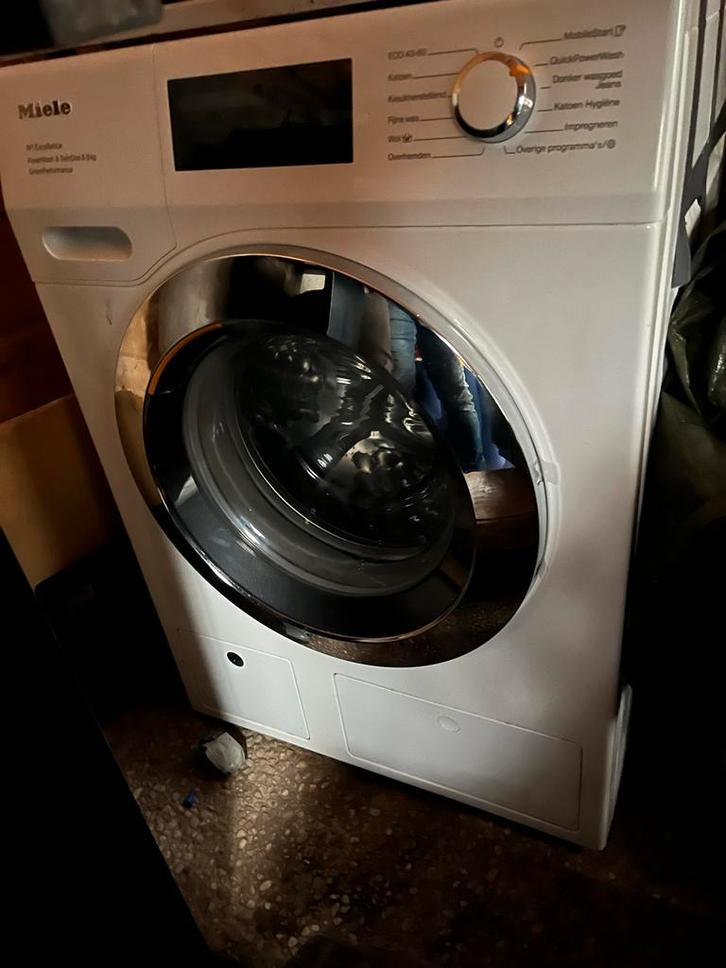 Miele Wasmachine, Witgoed en Apparatuur, Wasmachines, Zo goed als nieuw, Voorlader, 8 tot 10 kg, 85 tot 90 cm, 1200 tot 1600 toeren
