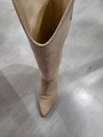 Cowboy Laarzen Suède - Maat 37 (valt groter), Kleding | Dames, Ophalen of Verzenden, Gedragen, Beige, Hoge laarzen