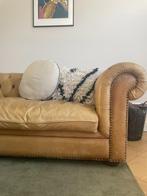 Chesterfield bank cognac bruin leer 240 cm breed 2-3 zits, Gebruikt, Driepersoons, 75 tot 100 cm, Rechte bank