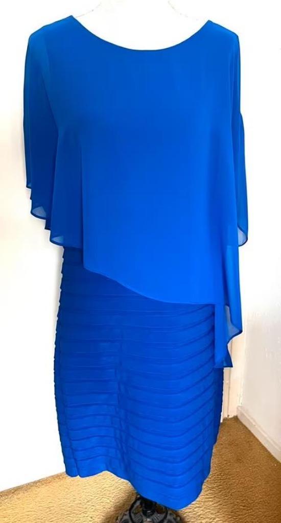 Frank Lyman kobaltblauwe jurk maat 42[v], Kleding | Dames, Jurken, Zo goed als nieuw, Maat 42/44 (L), Blauw, Knielengte, Ophalen of Verzenden