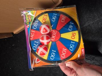 Nieuw kinder speelgoed klein klittenband dartbord beschikbaar voor biedingen
