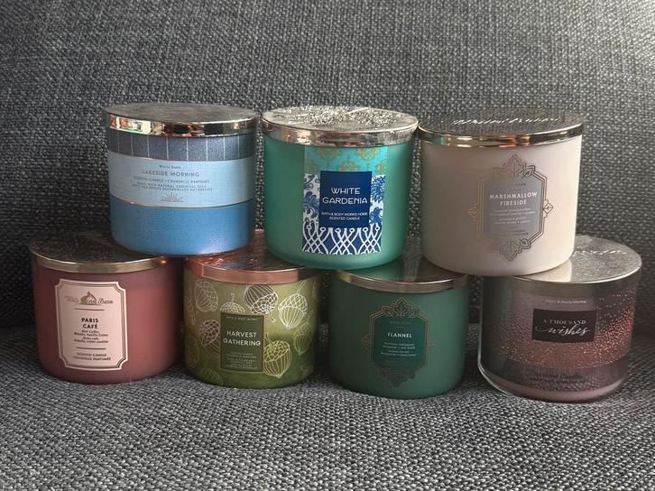 Bath & Body Works kaarsen B&BW candles NEW, Huis en Inrichting, Woonaccessoires | Kandelaars en Kaarsen, Zo goed als nieuw, Minder dan 25 cm