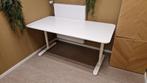 GRATIS OPHALEN!! Gebruikt wit Ikea bureau zit/sta, Ophalen, In hoogte verstelbaar, Gebruikt, Stabureau