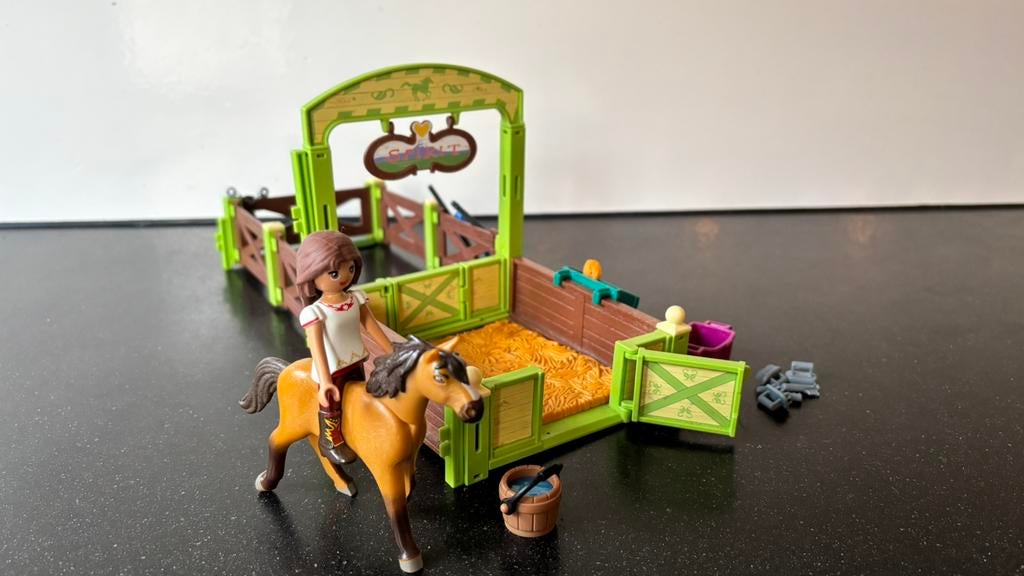 Playmobil Spirit paard met paddock, Kinderen en Baby's, Speelgoed | Playmobil, Ophalen of Verzenden, Zo goed als nieuw