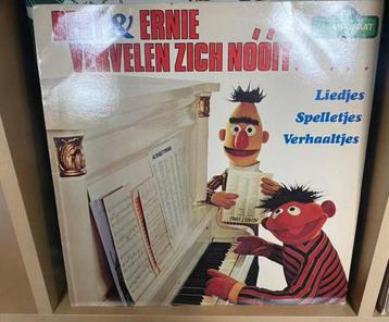 Bert & Ernie lp vervelen zich nooit beschikbaar voor biedingen