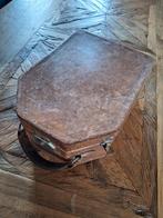 Een oude doos koffer beautycase, Antiek en Kunst, Antiek | Woonaccessoires, Ophalen of Verzenden