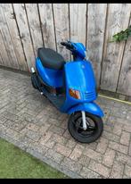 Puch Zip type 1 Blauw kenteken, Fietsen en Brommers, Scooters | Piaggio, Ophalen, Tweetakt, Zip, Zo goed als nieuw