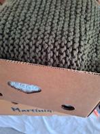 Poncho / omslag sjaal, Ophalen of Verzenden, Zo goed als nieuw, Maat 46/48 (XL) of groter, Sjaal