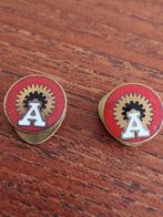 Twee knopen Partij van de Arbeid., Verzamelen, Speldjes, Pins en Buttons, Ophalen of Verzenden, Zo goed als nieuw, Overige onderwerpen