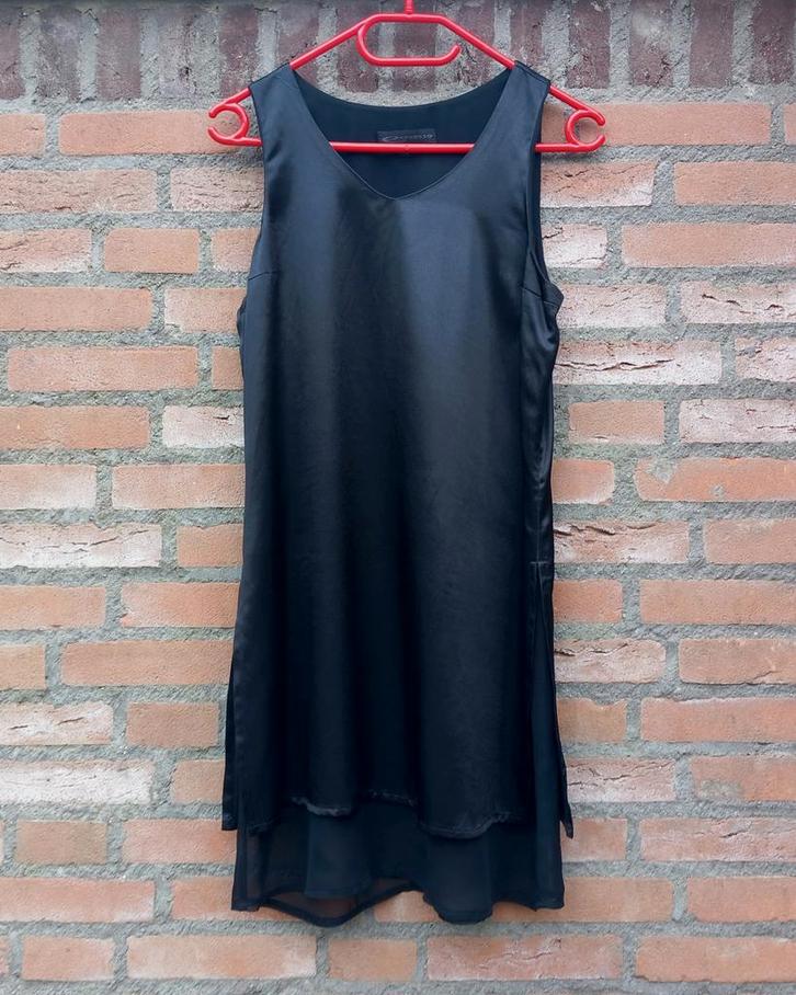 Zwart satijn met voille cocktail jurkje Expresso Maat S / 36, Kleding | Dames, Jurken, Zo goed als nieuw, Maat 36 (S), Zwart, Boven de knie