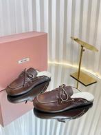 Miu Miu Leren loafers nieuw dames, Ophalen of Verzenden, Nieuw, Sneakers of Gympen
