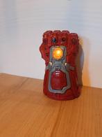 infinity gauntlet, Ophalen of Verzenden, Zo goed als nieuw
