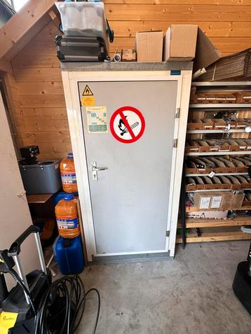 Hiltra brandkast beschikbaar voor biedingen